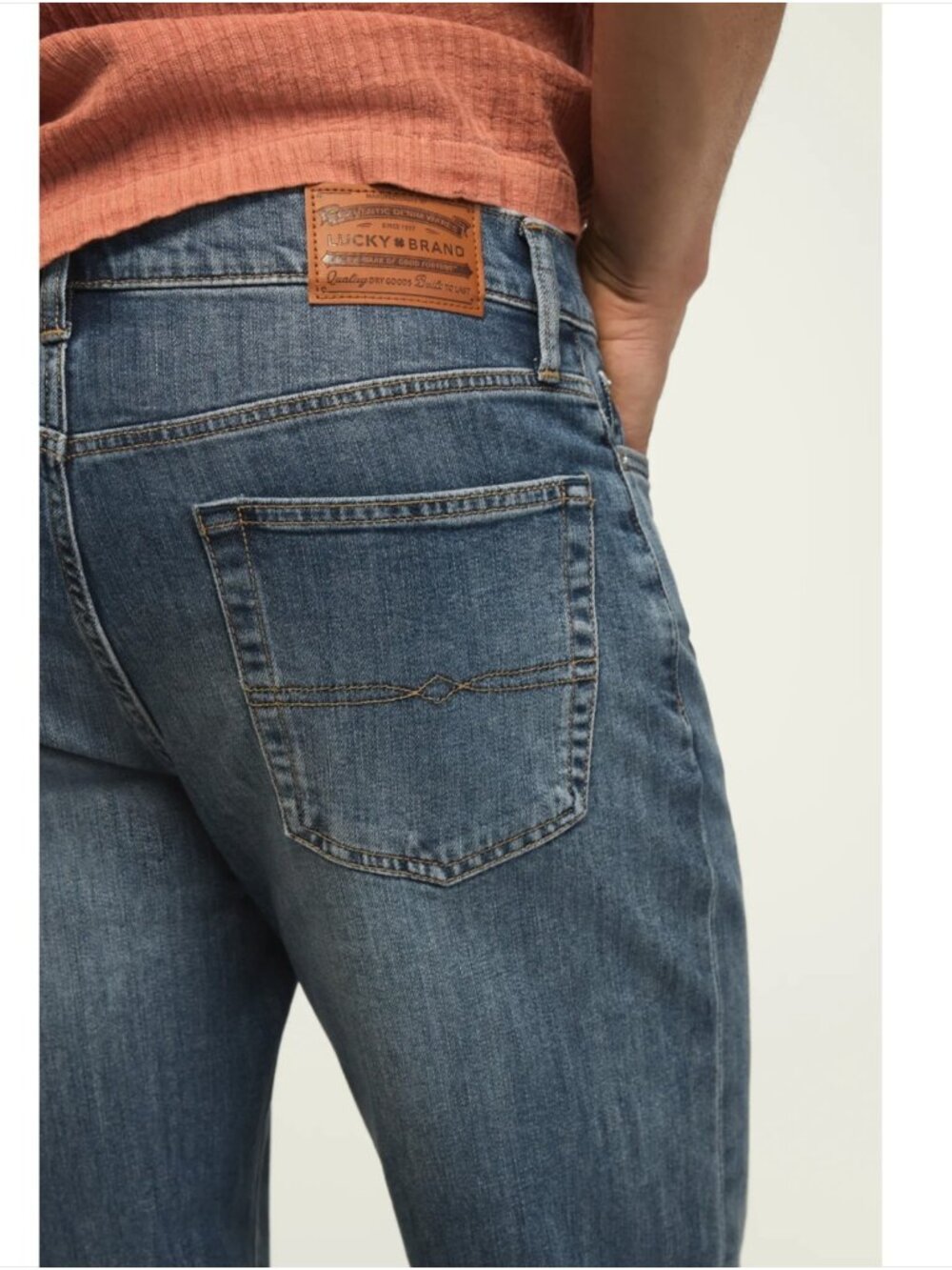 Men's Lucky Brand 181 Relaxed Straight Jeans -Size 38 (7MG1002)